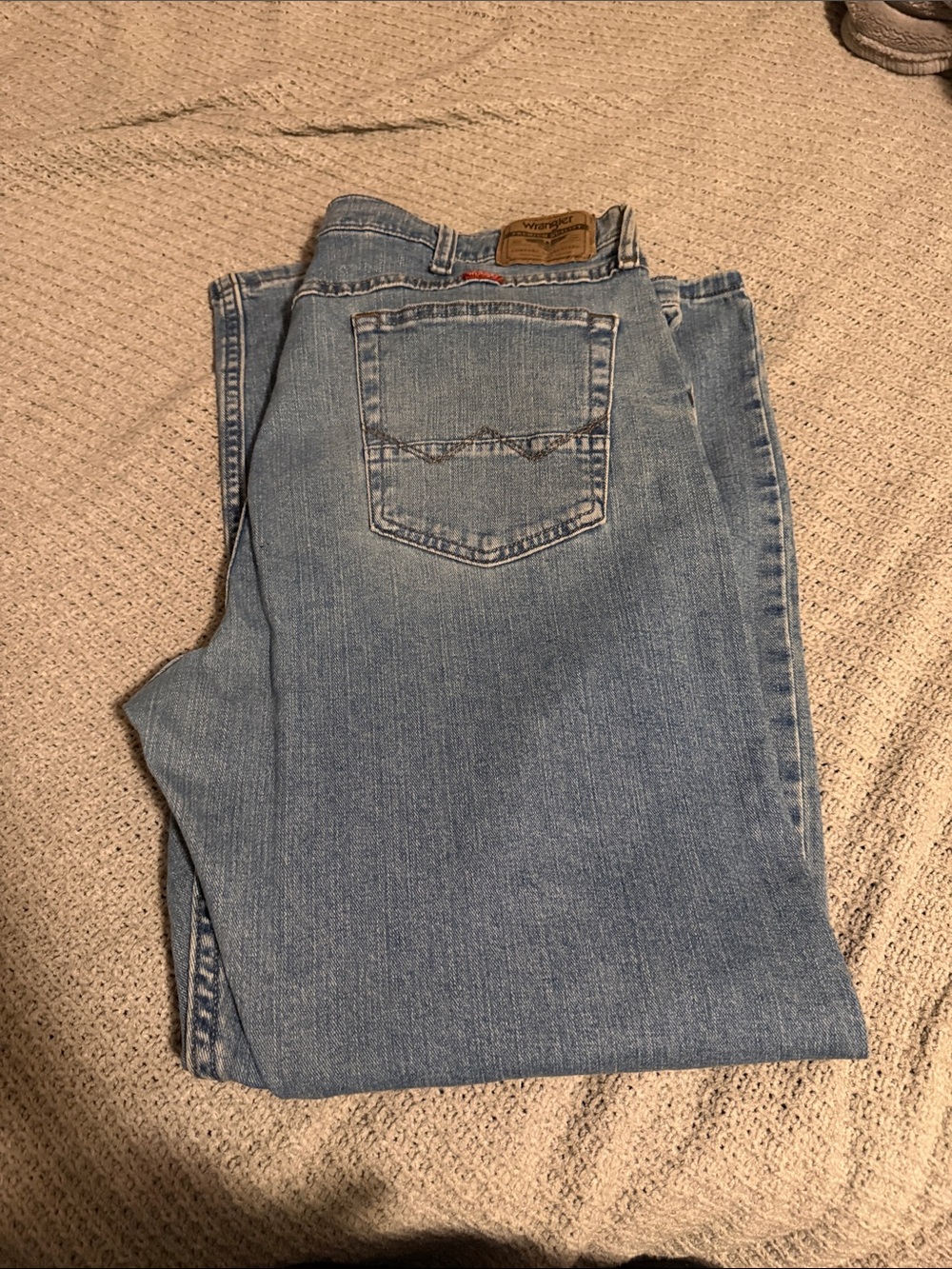 Wrangler Straight Fit Light Blue Denim Jeans